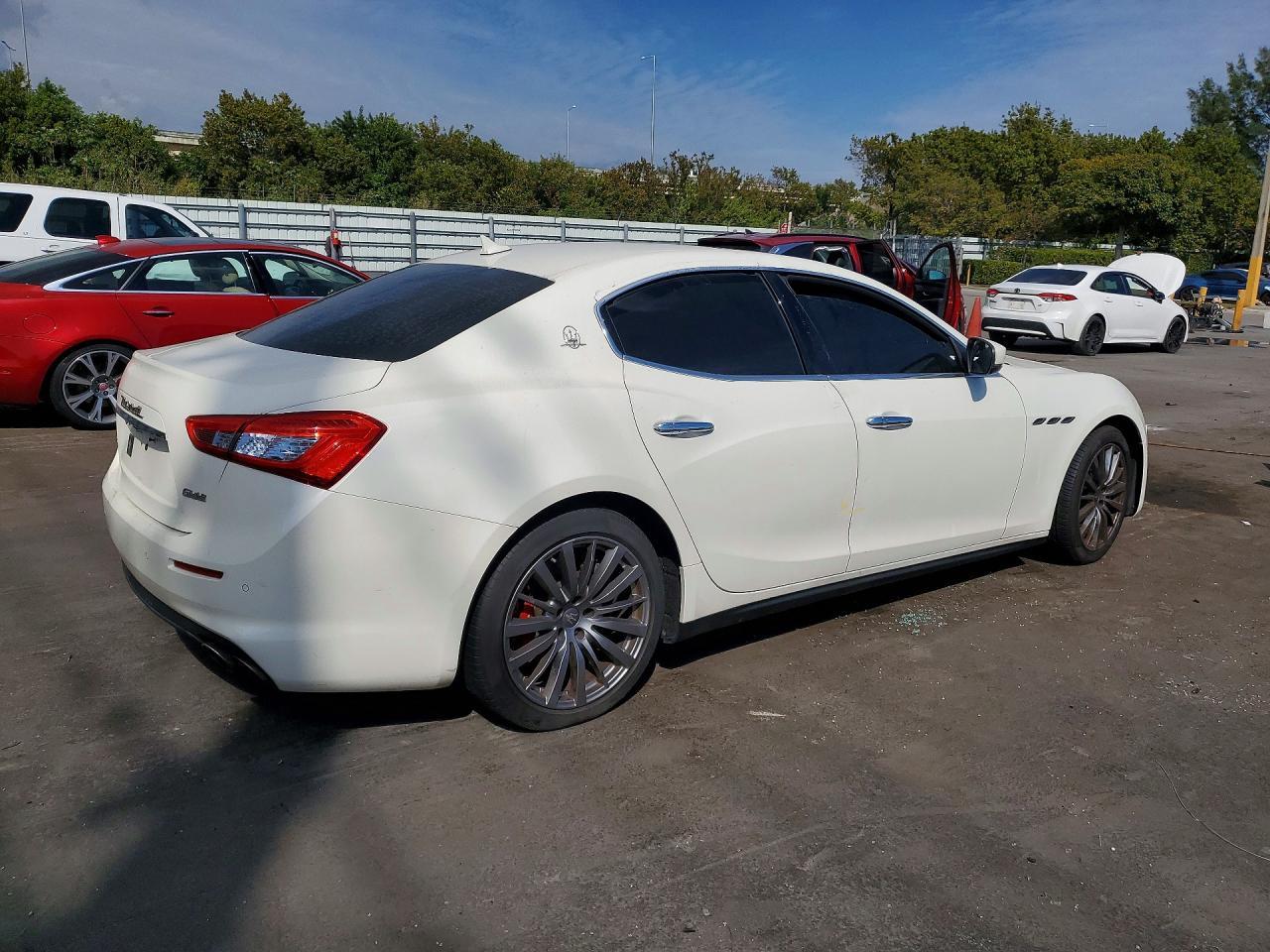 2018 Maserati Ghibli S - Фото 3