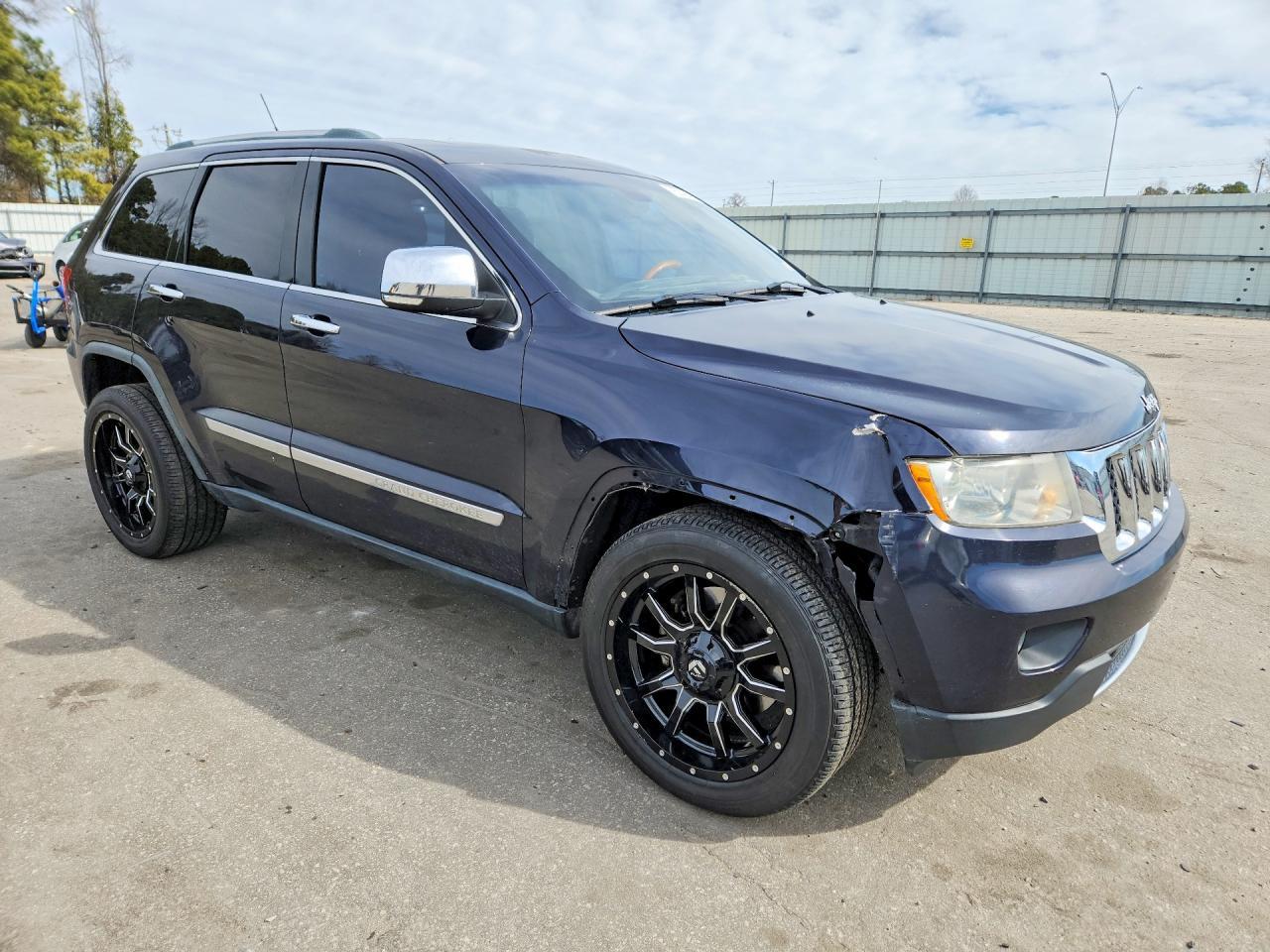 2011 Jeep Grand Cherokee Overland - Фото 4