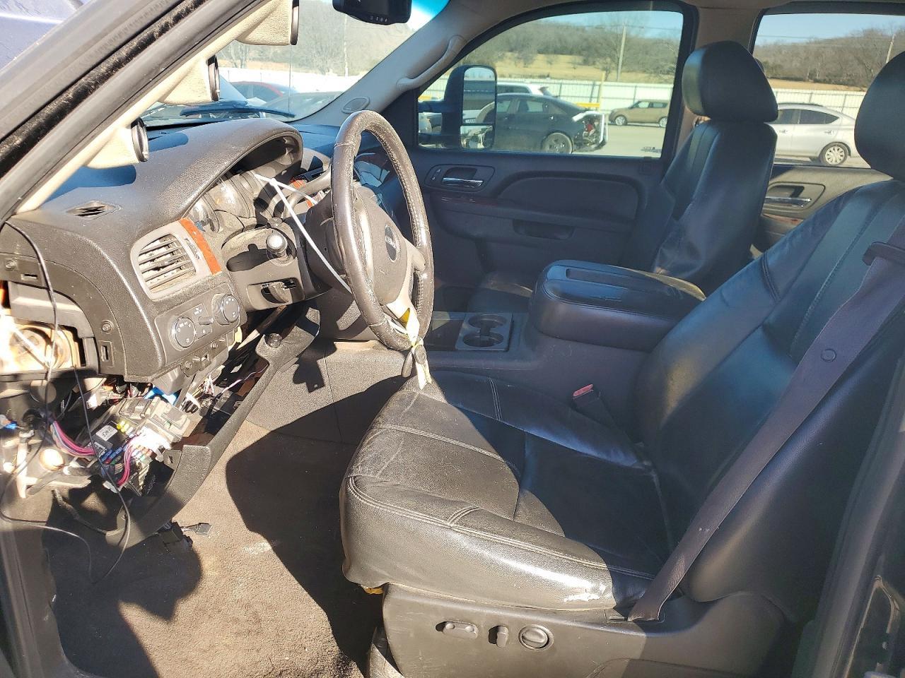 2010 GMC Sierra K2500Hd Slt 4Wd 6.6L V8 Tdsl - Image 7