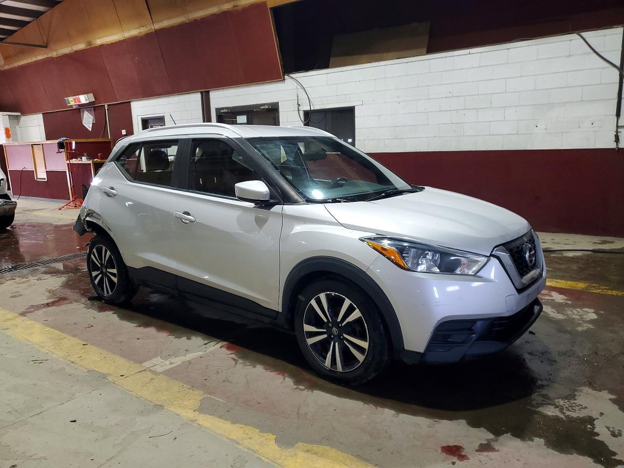 2019 Nissan Kicks S - Фото 4