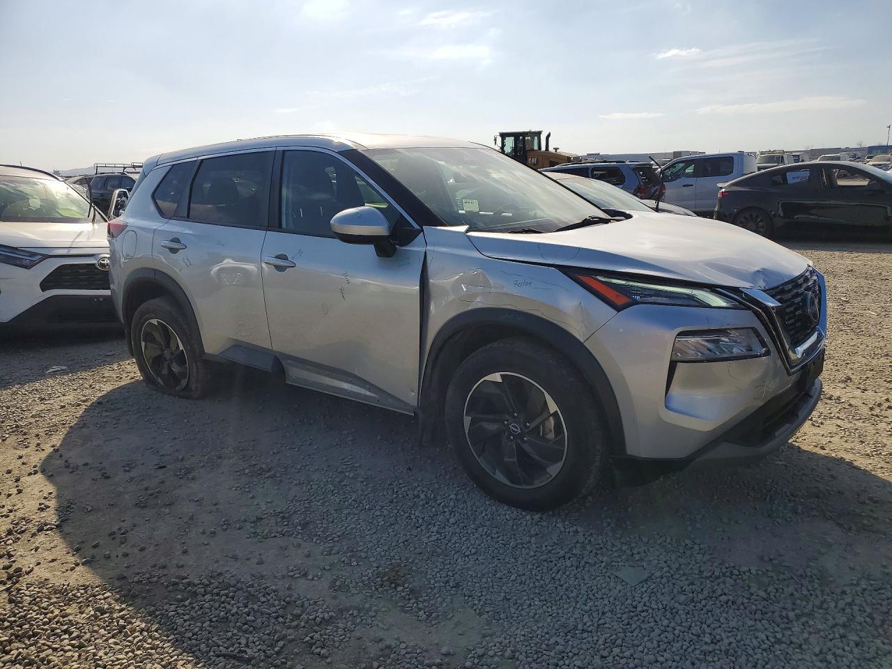 2023 Nissan Rogue Sv - Фото 4