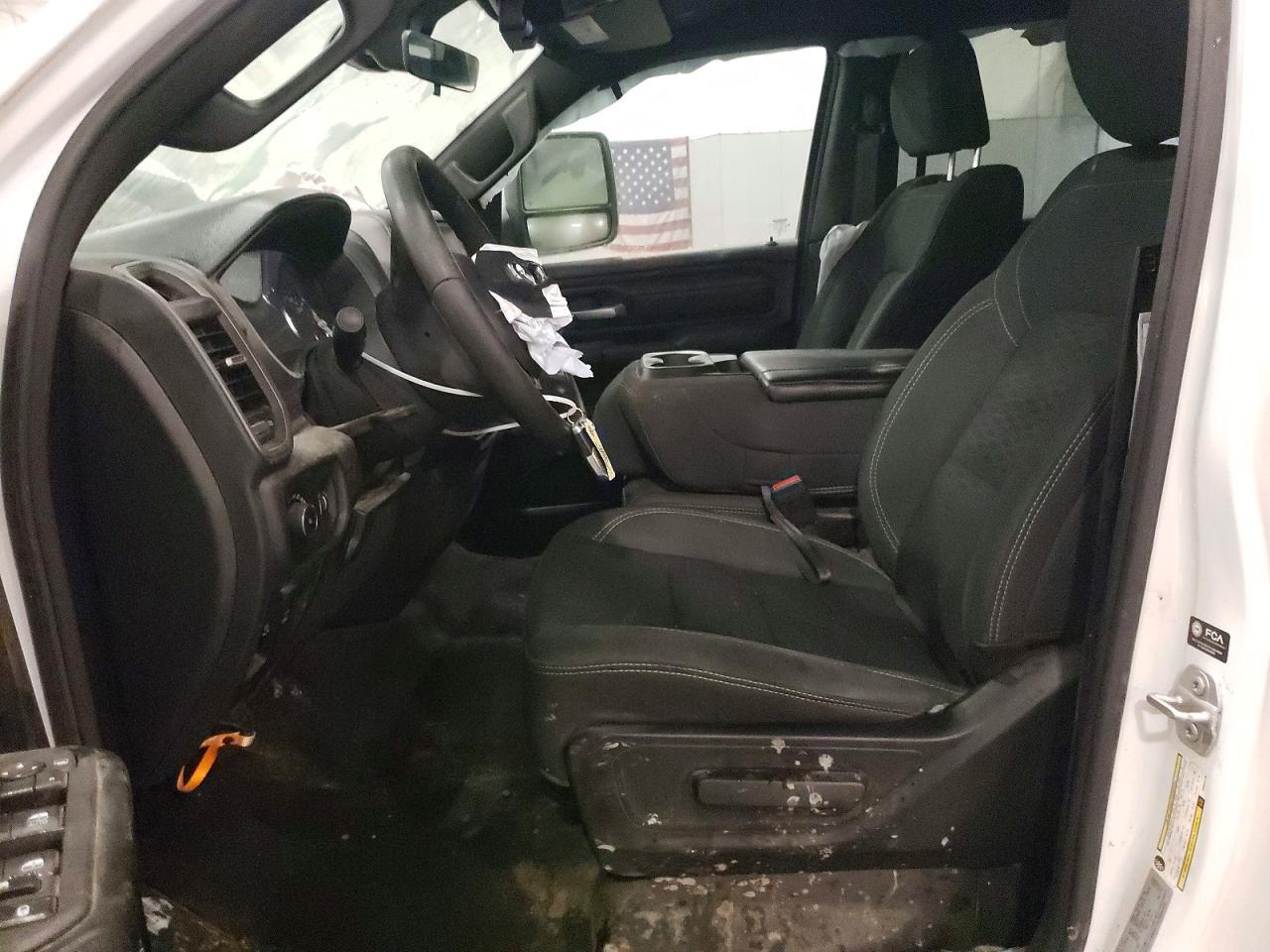 2025 Ram 1500 Tradesman - Фото 7