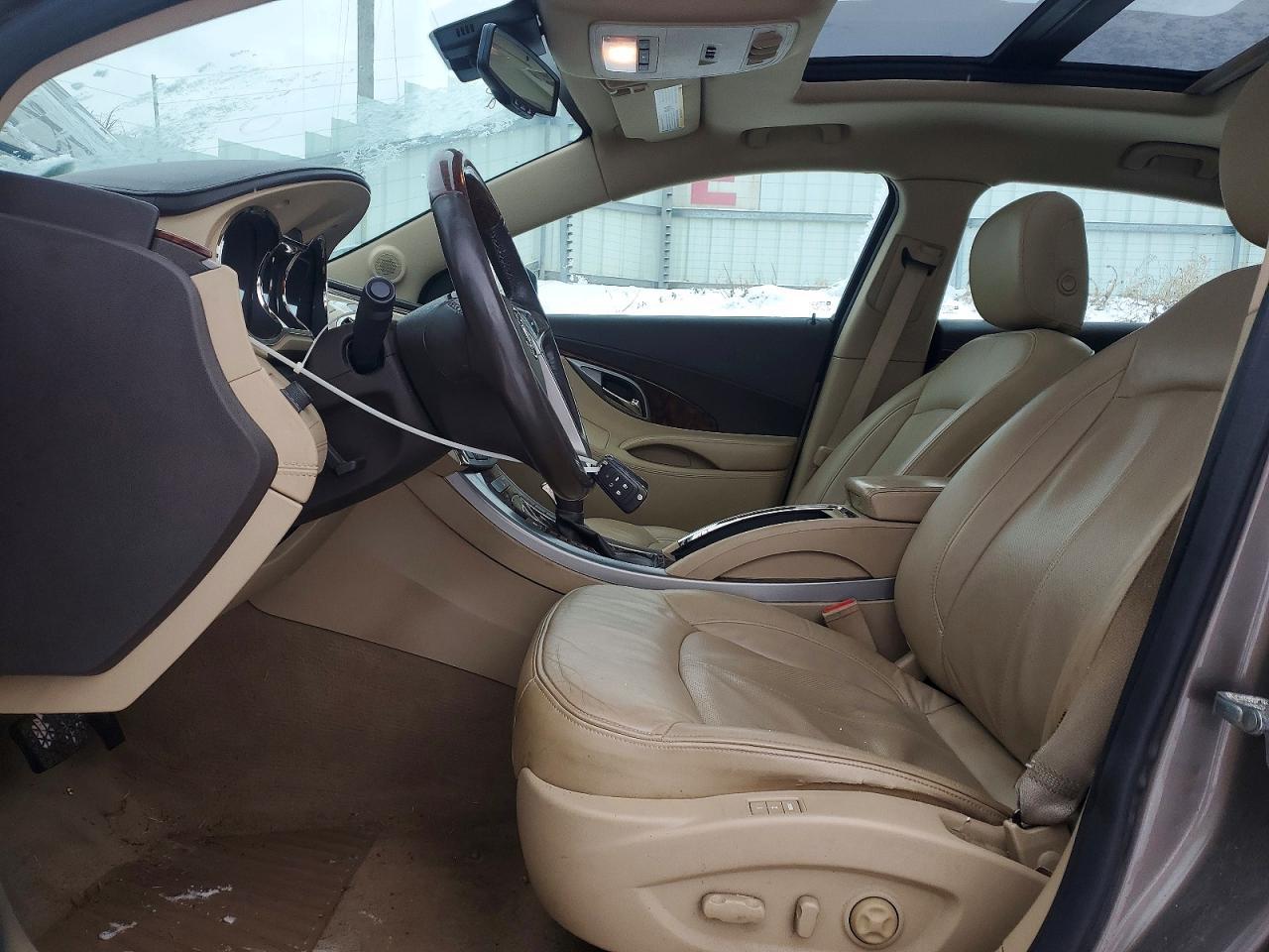 2012 Buick Lacrosse Premium - Image 7