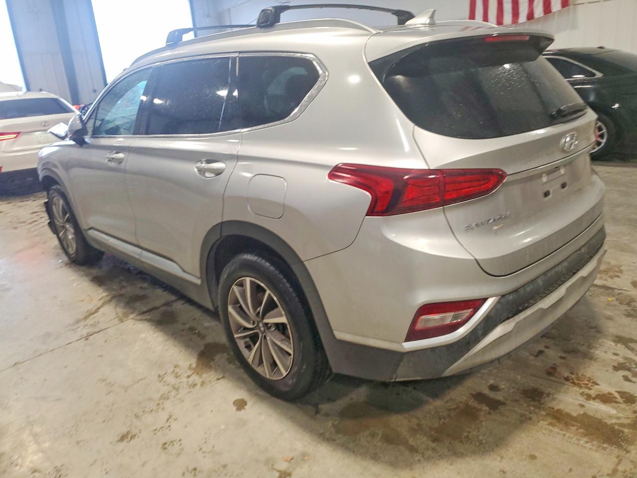 2020 Hyundai Santa Fe Sel - Image 2