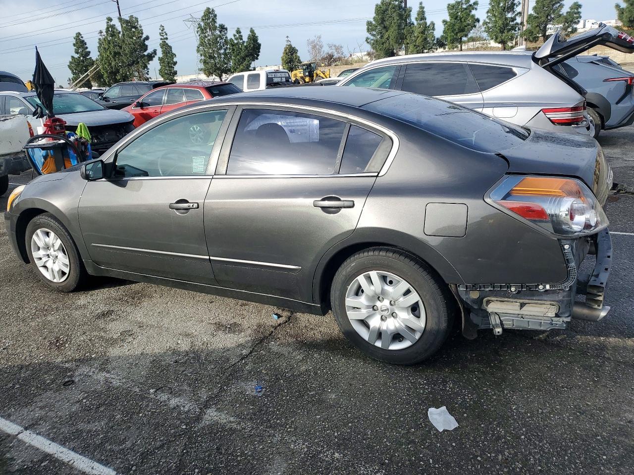 2012 Nissan Altima Base - Фото 2