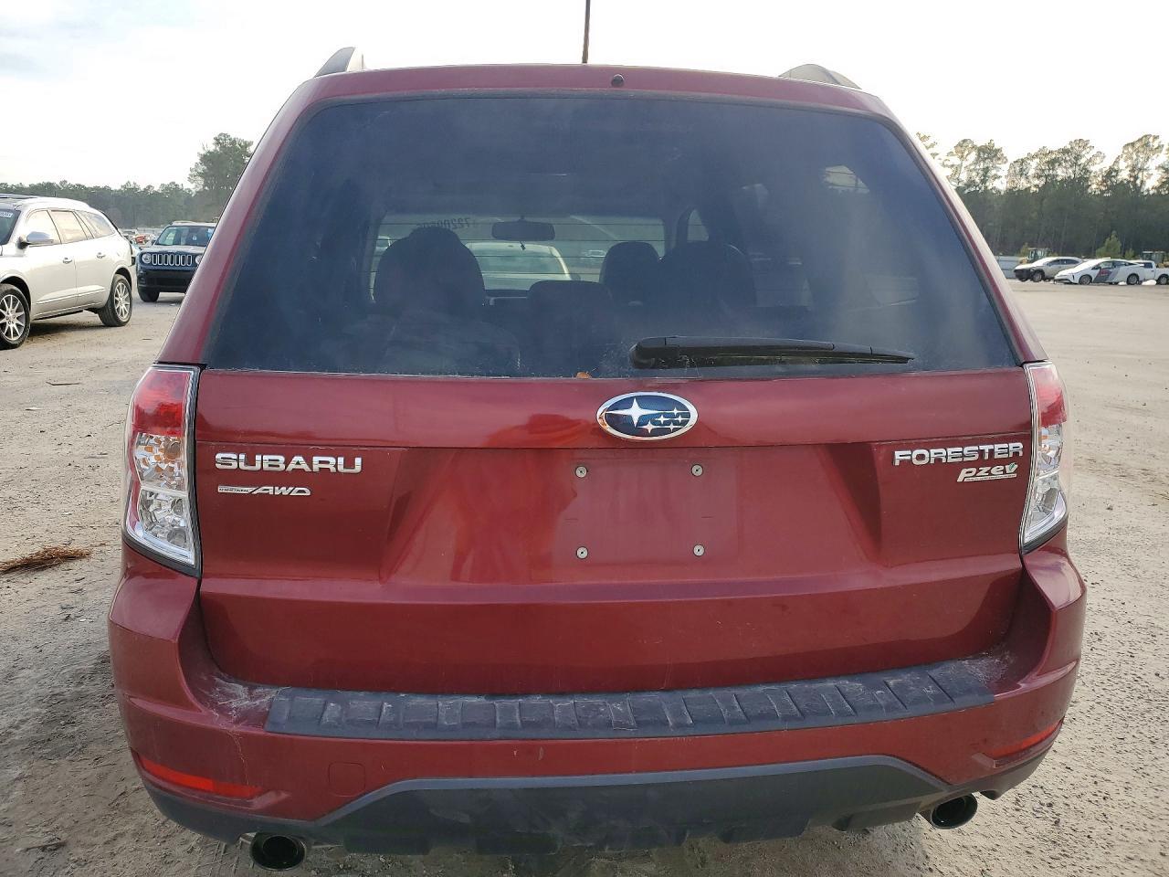 2010 Subaru Forester 2.5X Limited - Фото 6