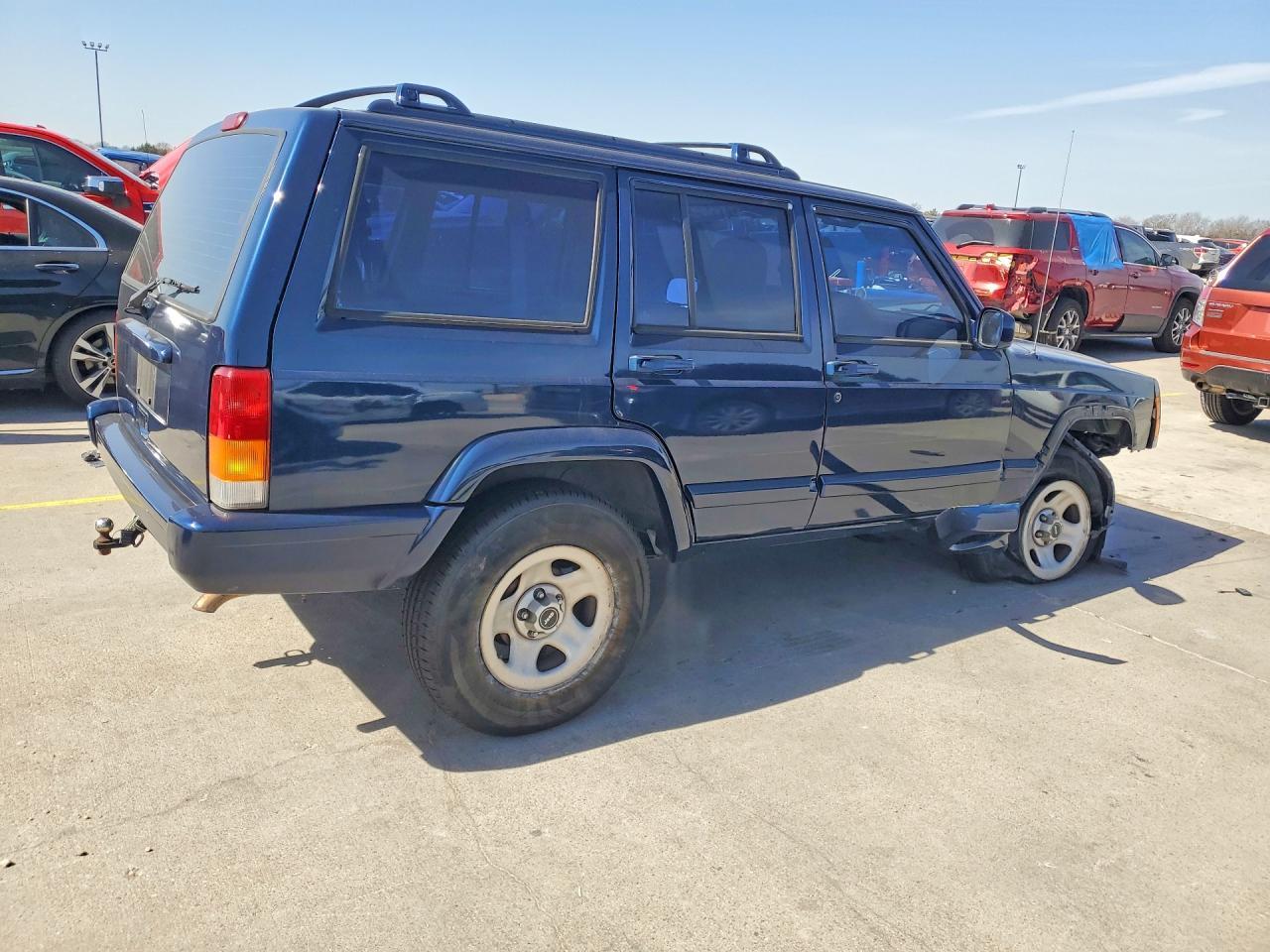 2001 Jeep Cherokee Sport - Фото 3