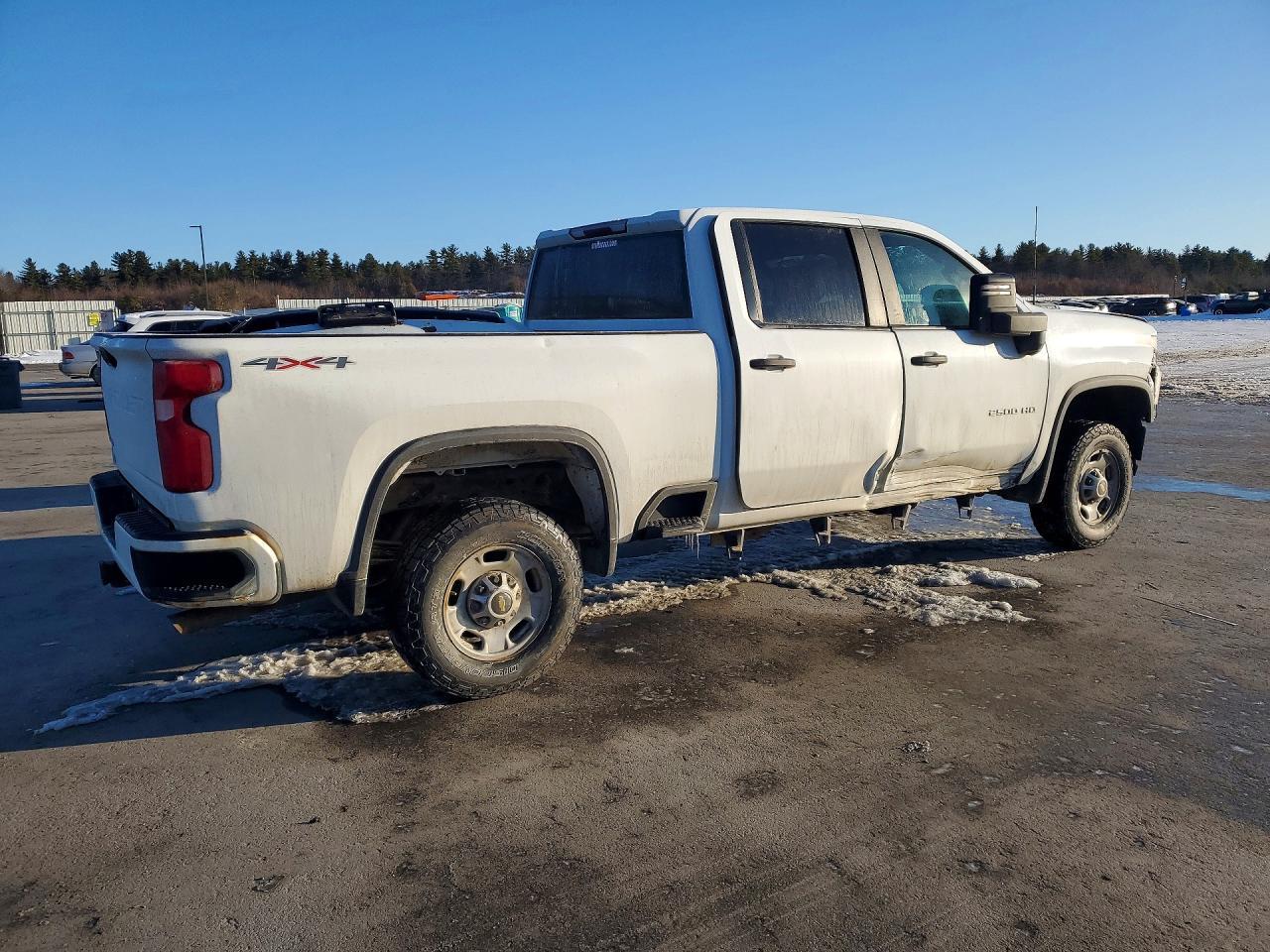 2021 Chevrolet Silverado K2500 Heavy Duty - Image 3