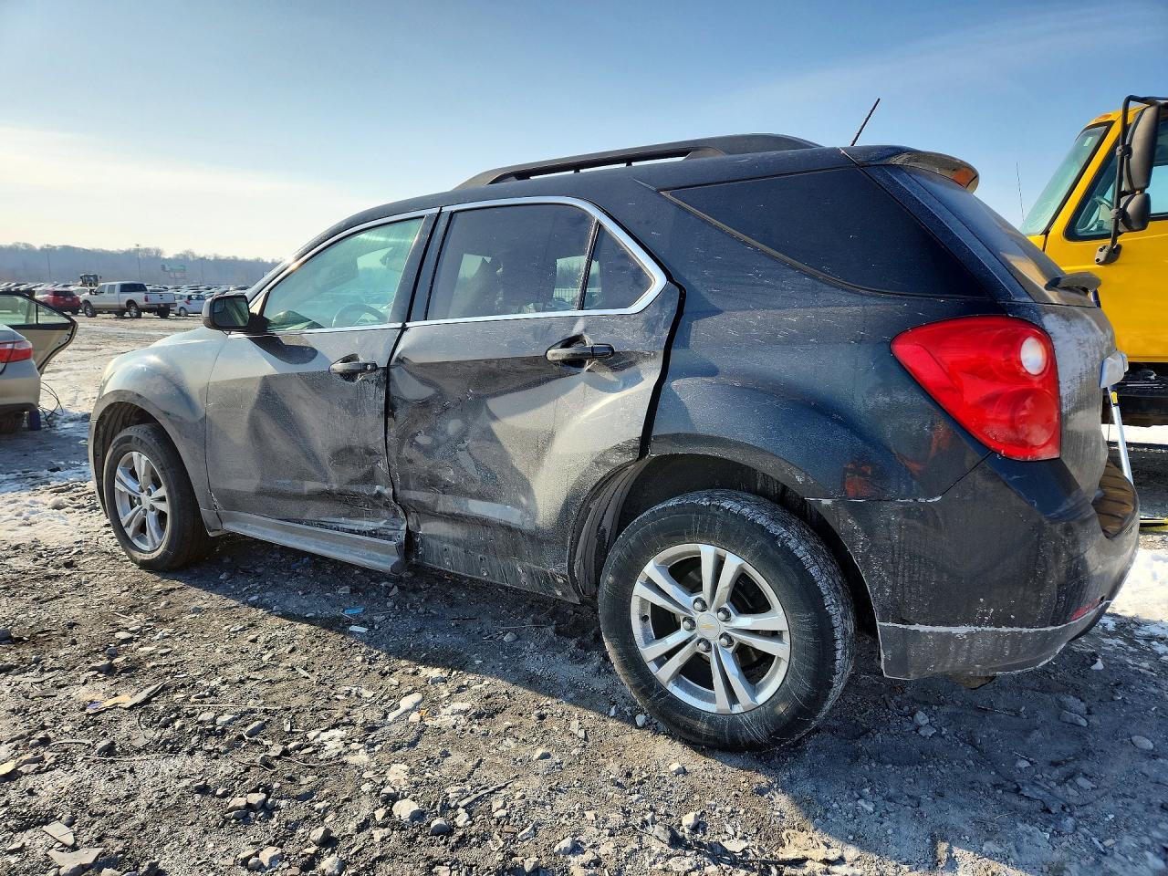 2014 Chevrolet Equinox Lt - Image 2