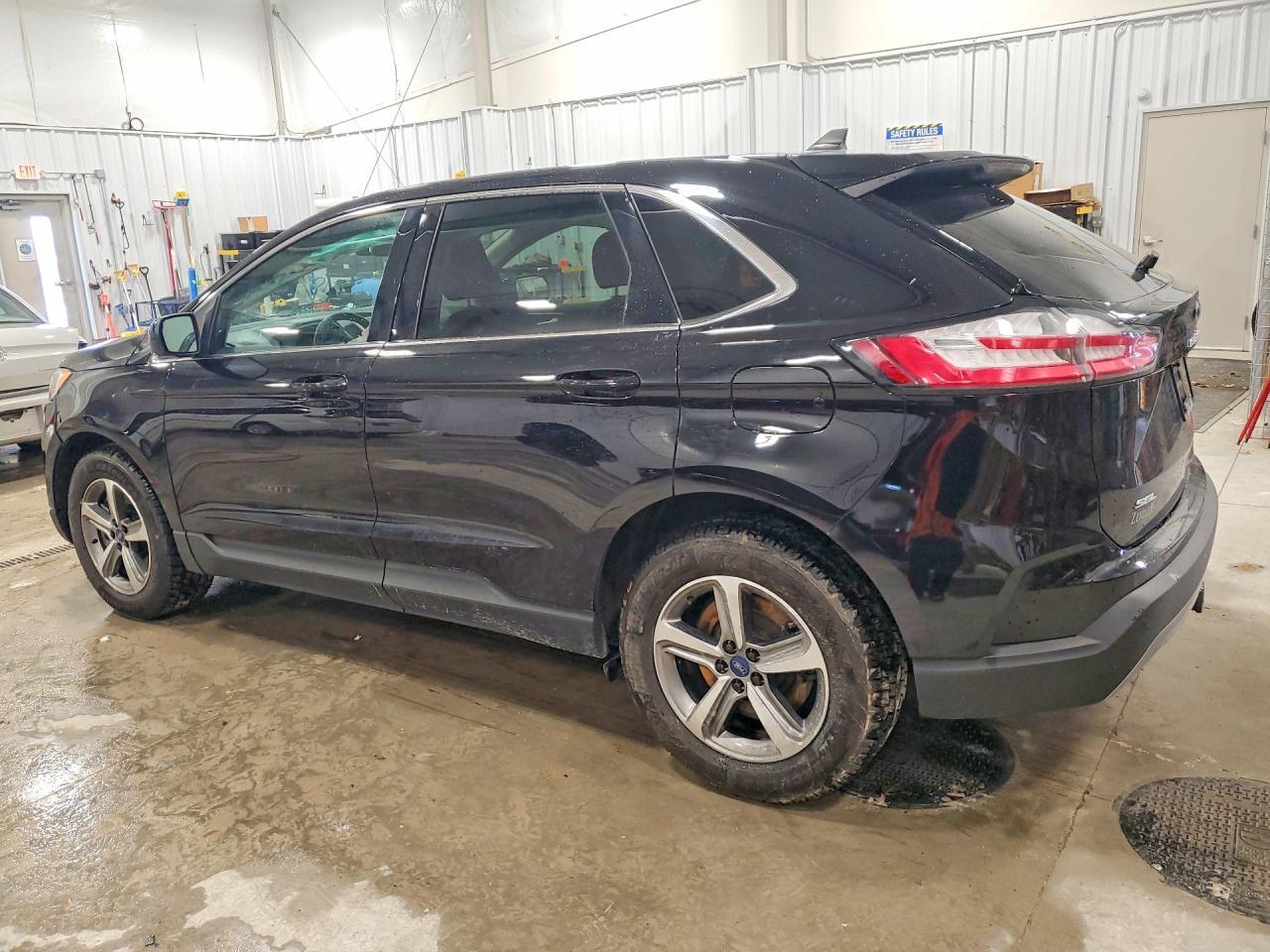 2022 Ford Edge Sel - Фото 2