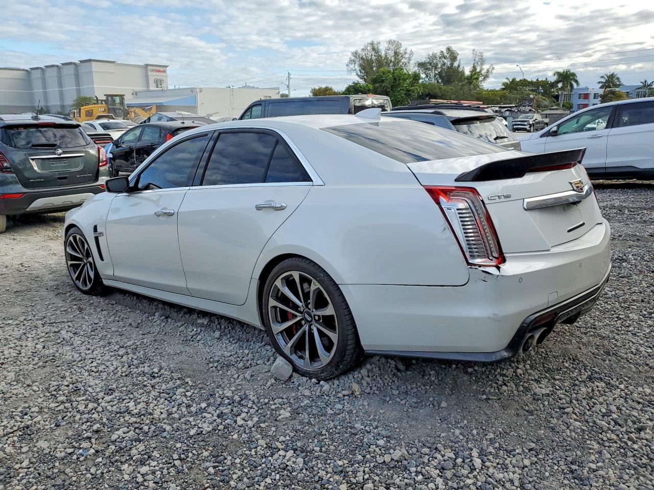 2017 Cadillac Cts-V - Фото 2