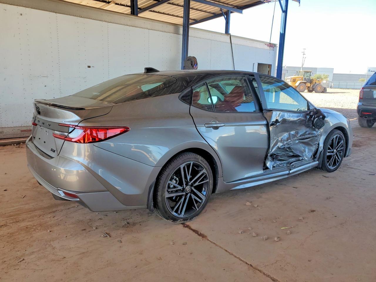 2026 Toyota Camry Xse - Фото 3
