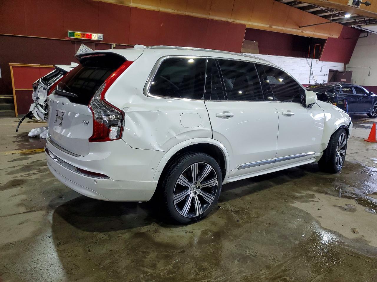 2025 Volvo Xc90 Plus - Фото 3