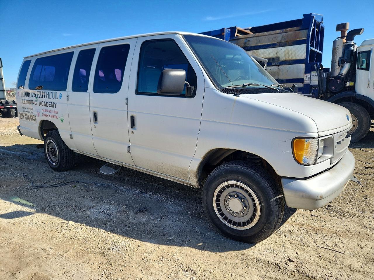 1997 Ford Econoline E350 Super Duty - Фото 4