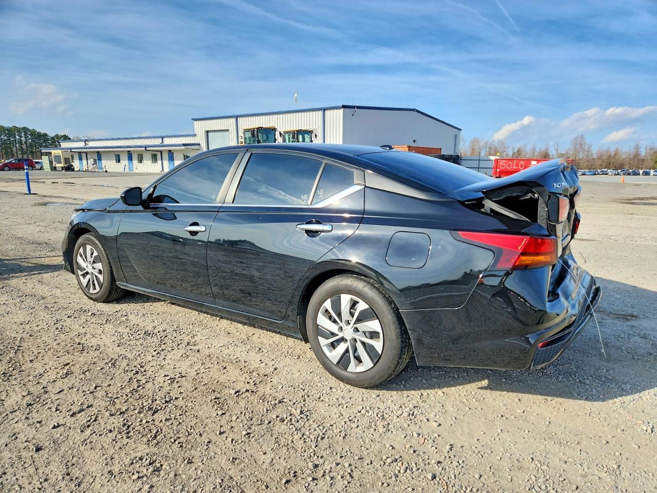 2019 Nissan Altima S - Image 2