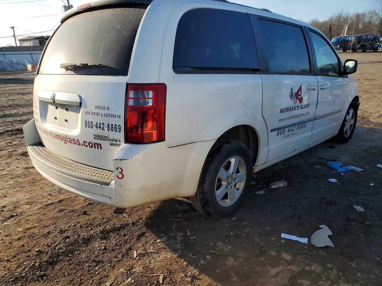 2010 Dodge Grand Caravan Sxt - Фото 3