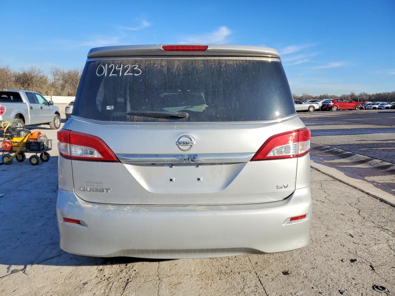 2011 Nissan Quest S - Image 6