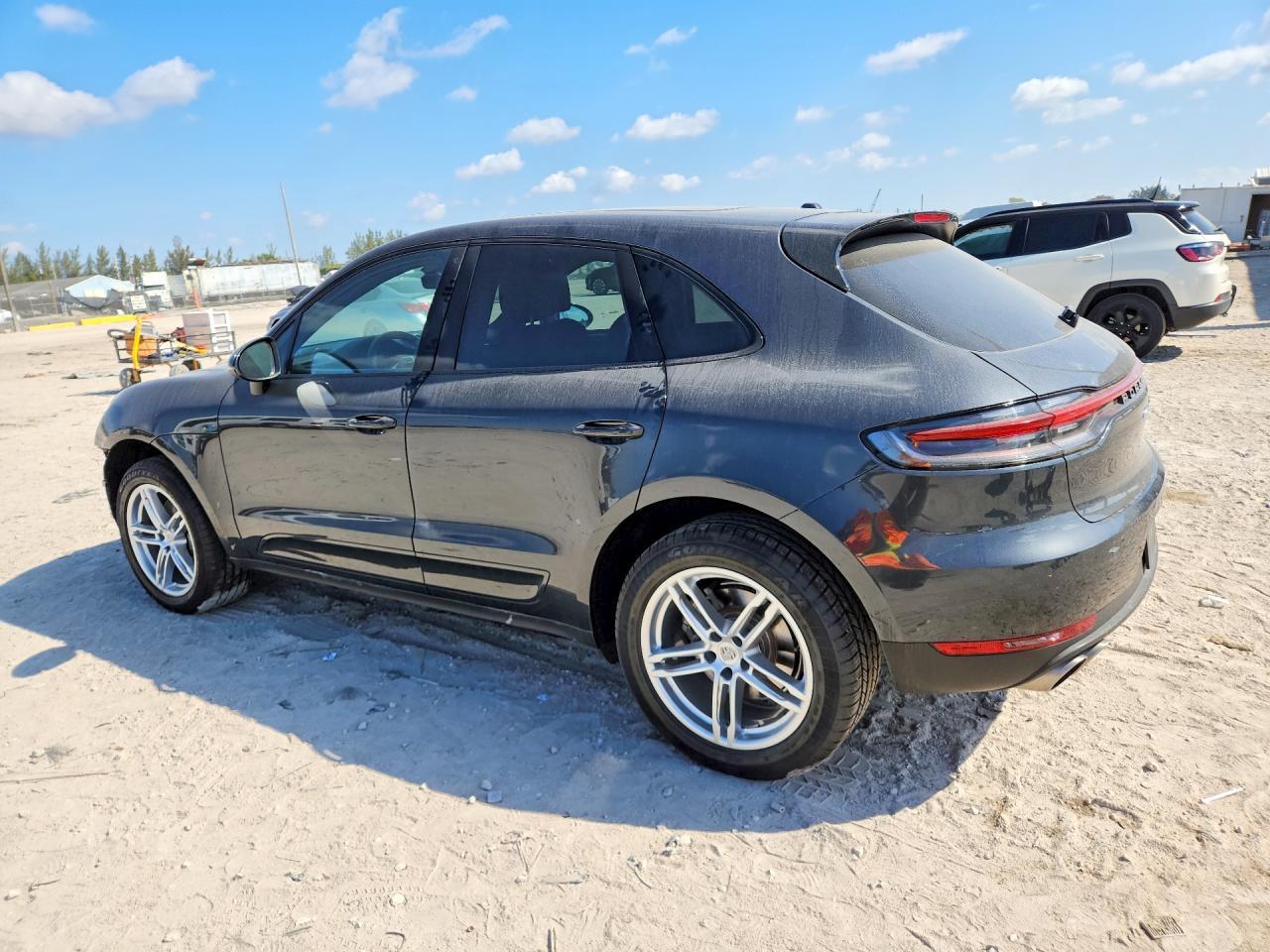 2019 Porsche Macan S - Фото 2