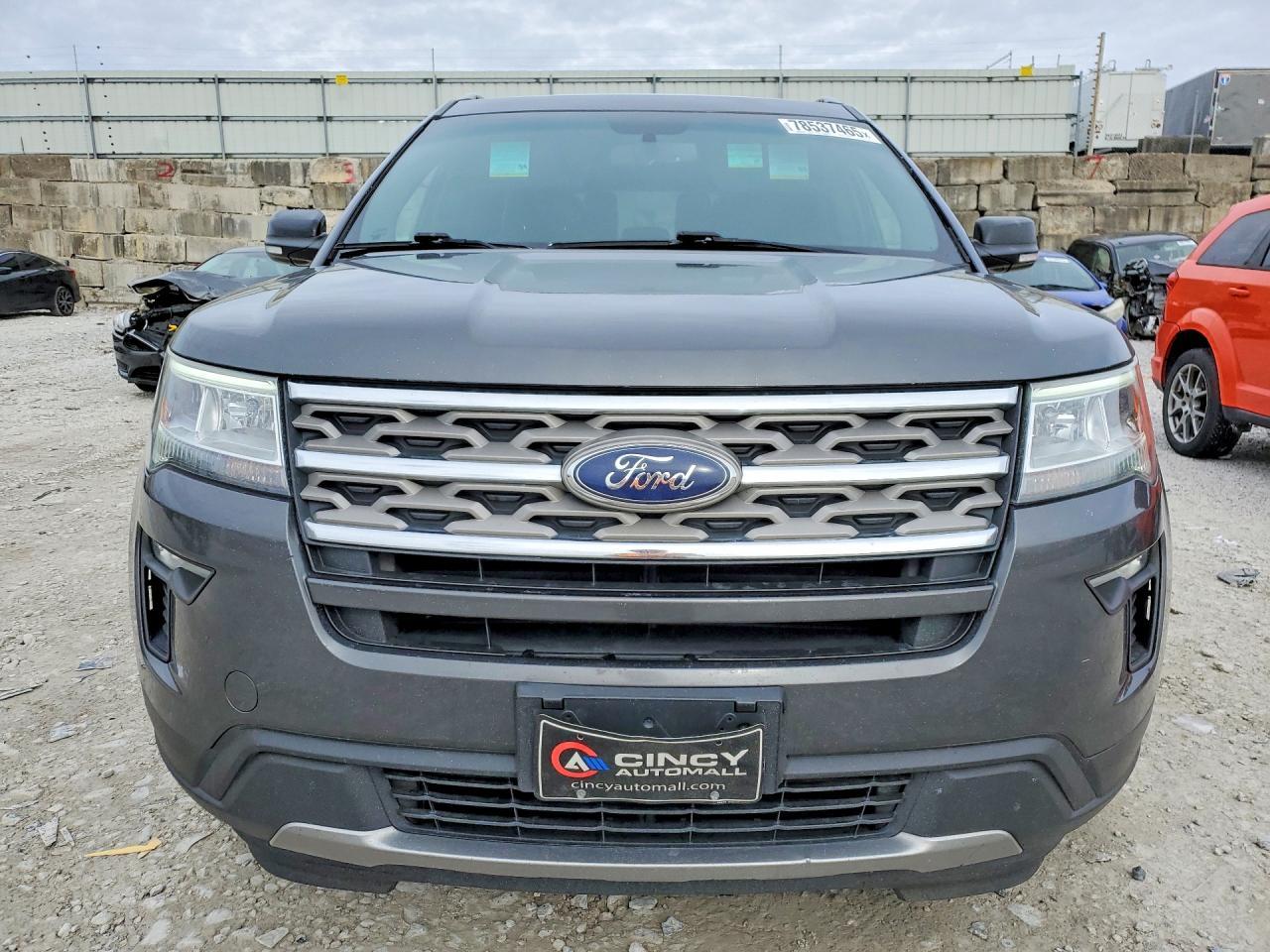 2018 Ford Explorer Xlt - Фото 5