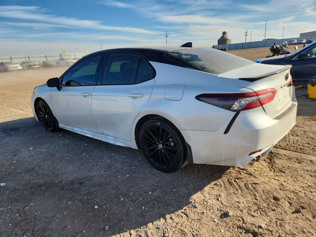 2023 Toyota Camry Xse - Фото 2