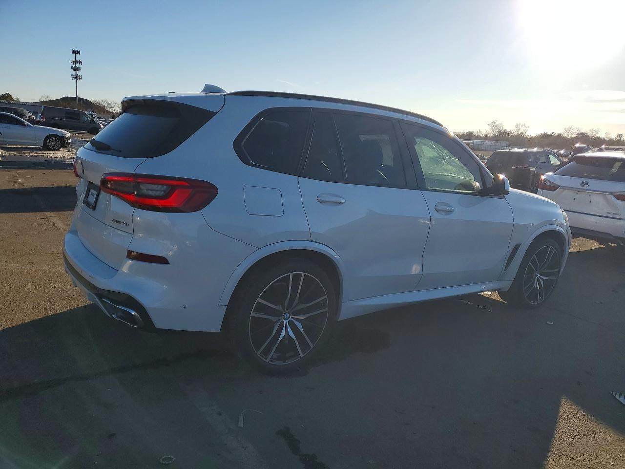 2019 BMW X5 xDrive40I - Фото 3