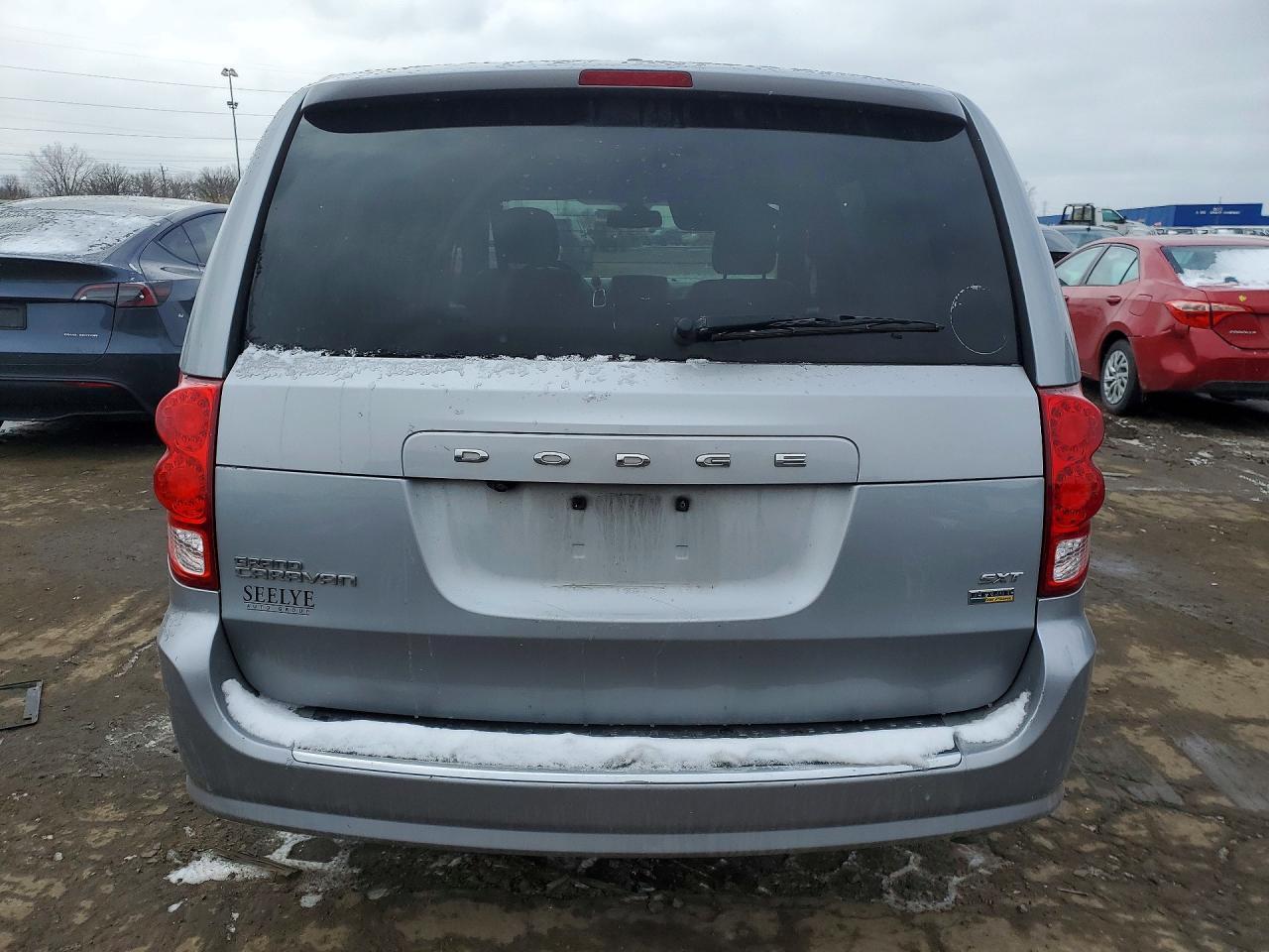 2019 Dodge Grand Caravan Sxt - Фото 6