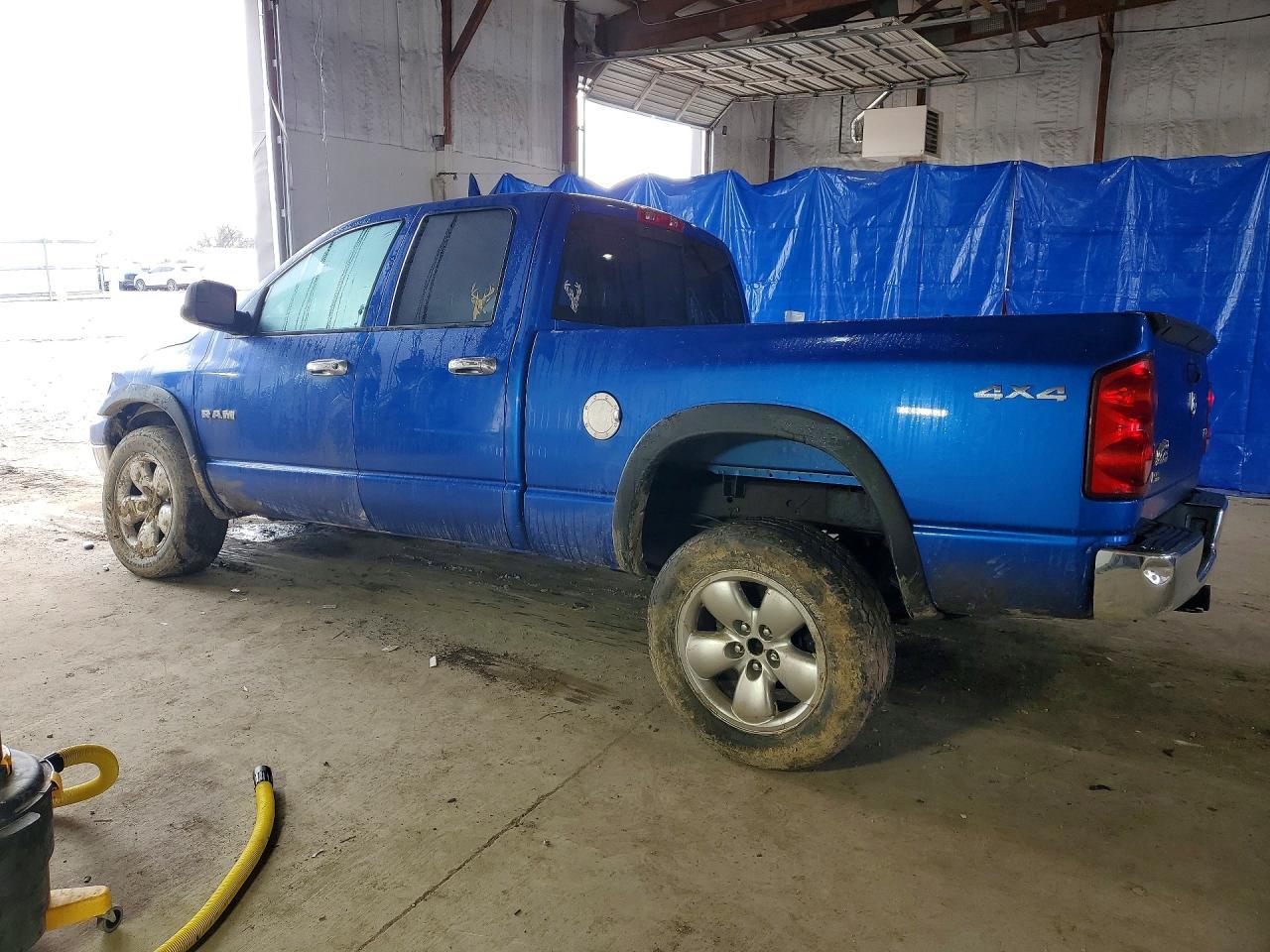 2008 Dodge Ram 1500 St - Фото 2