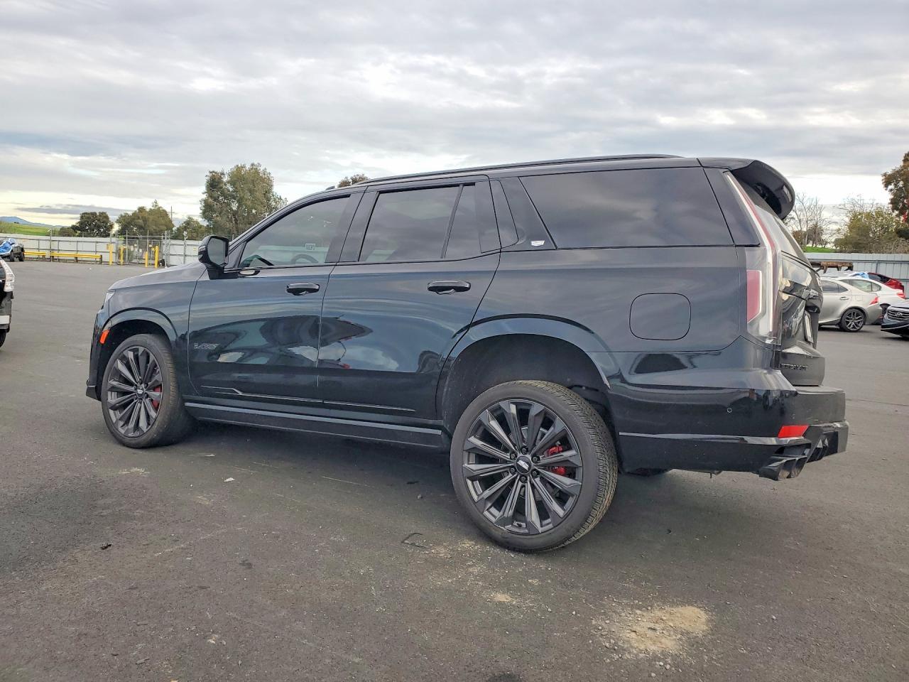 2024 Cadillac Escalade V - Фото 2