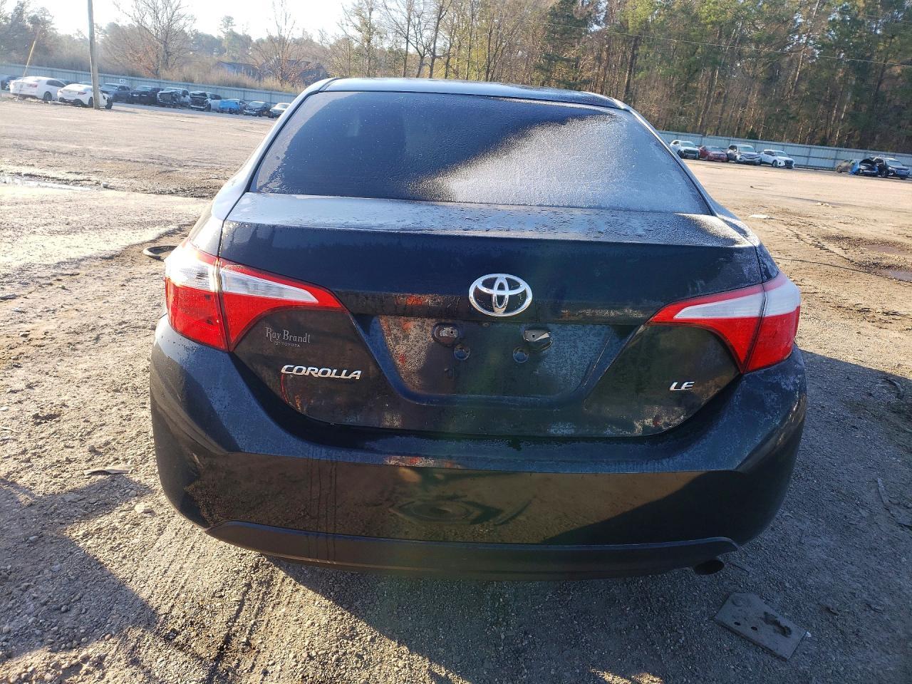 2015 Toyota Corolla L - Фото 6