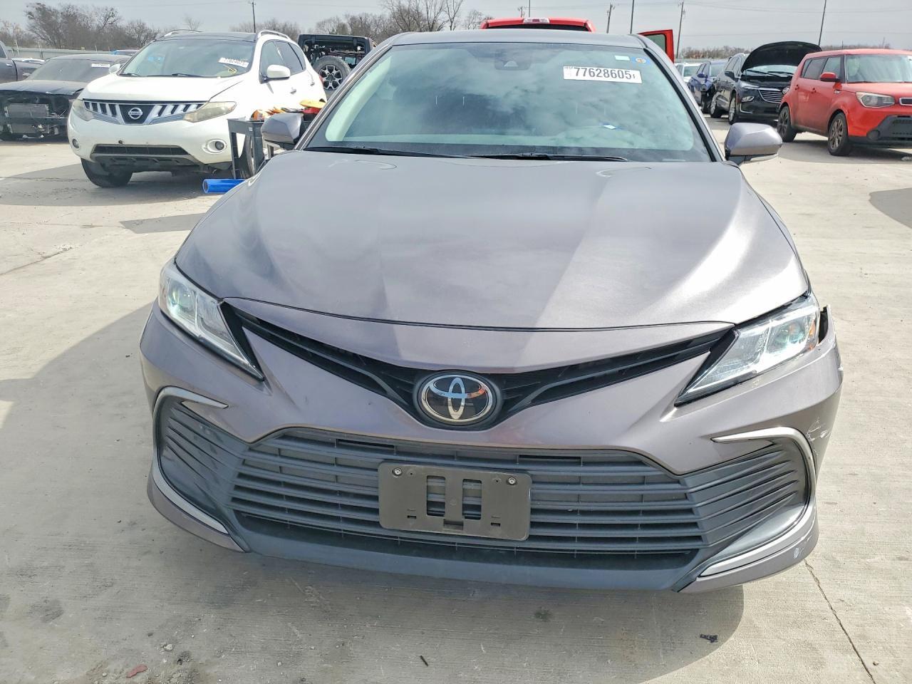 2024 Toyota Camry Le - Фото 5