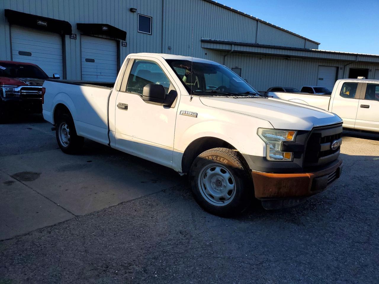 2016 Ford F150 - Фото 4