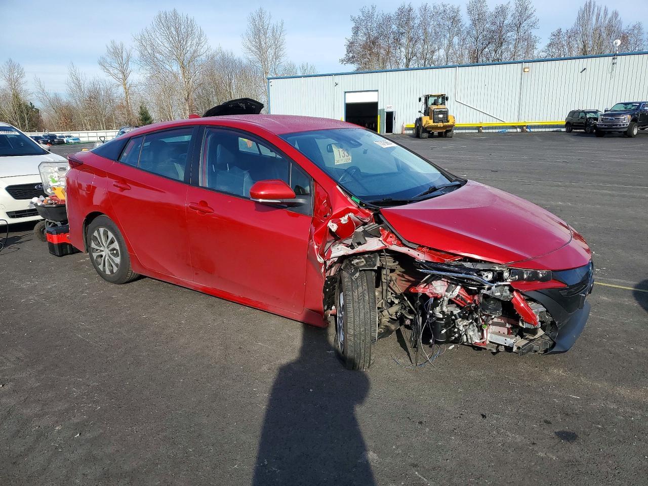 2022 Toyota Prius Prime Le - Фото 4