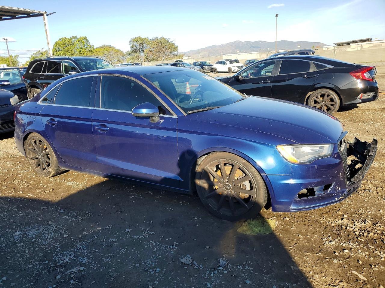 2015 Audi A3 Premium Plus - Image 4