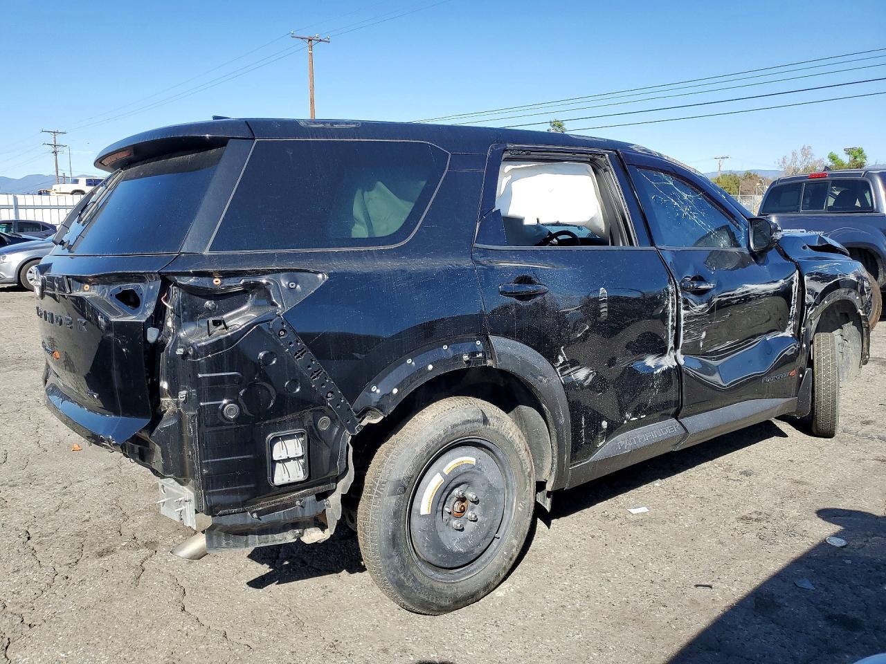 2023 Nissan Pathfinder Sv - Фото 3