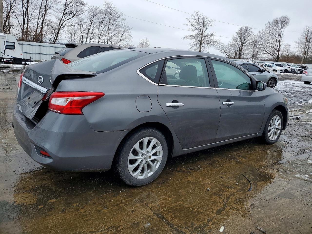 2019 Nissan Sentra S - Image 3