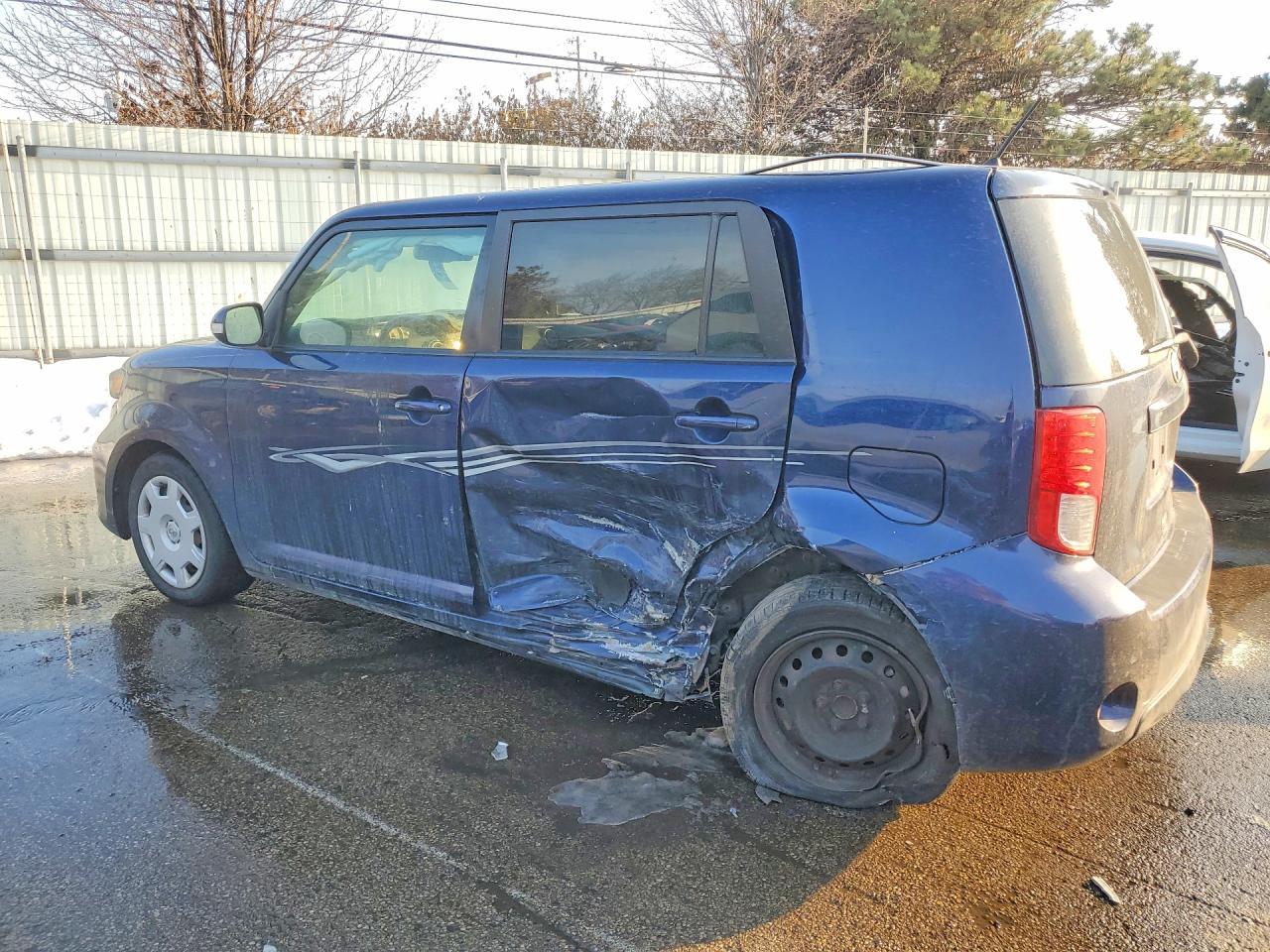 2013 Scion Xb Base - Image 2