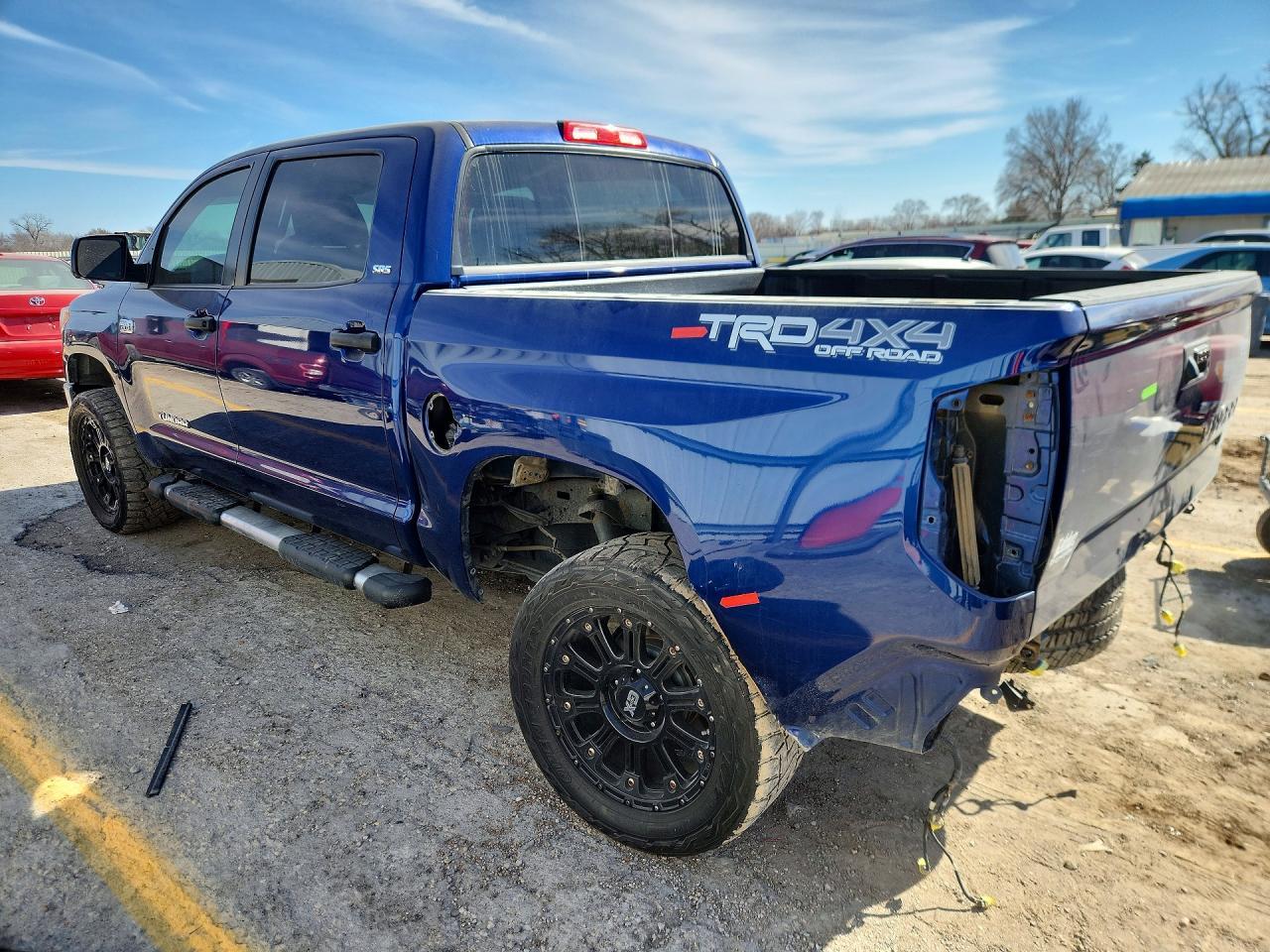 2015 Toyota Tundra Sr5 - Фото 2