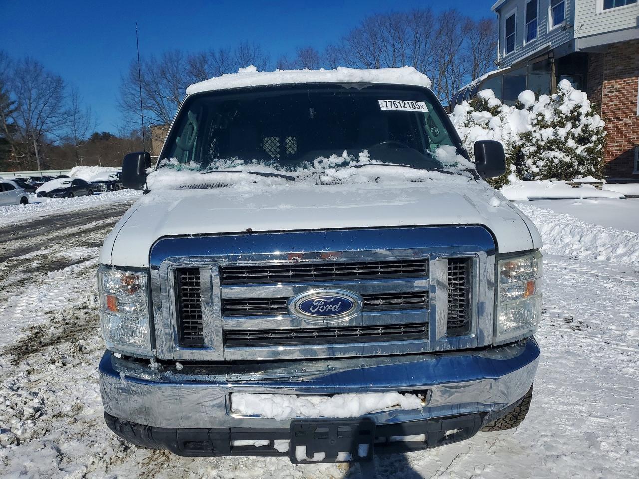 2014 Ford Econoline E250 Van - Фото 5