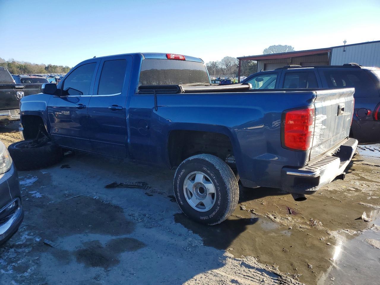 2015 Chevrolet Silverado K1500 Lt - Image 2