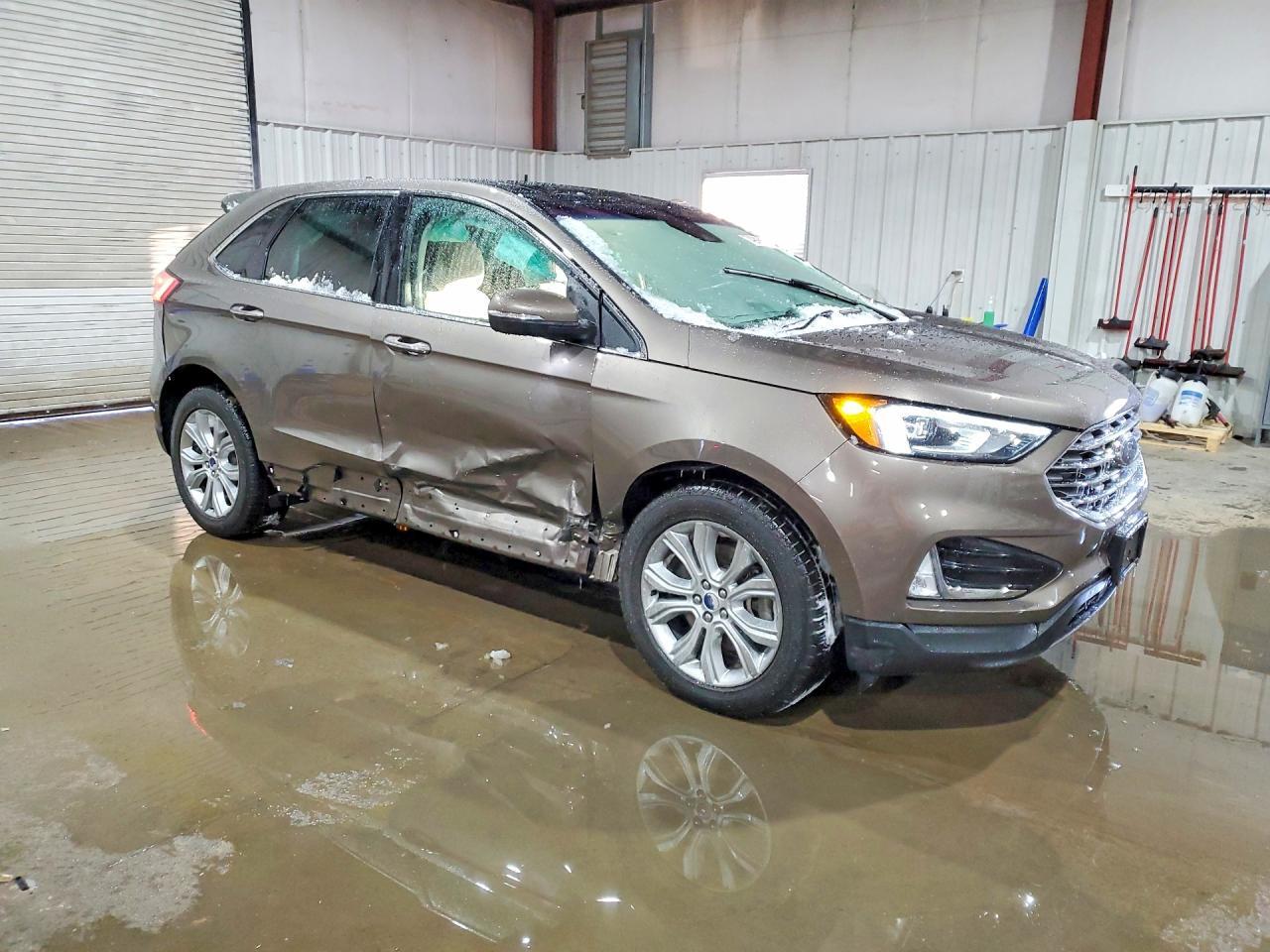 2019 Ford Edge Titanium - Фото 4