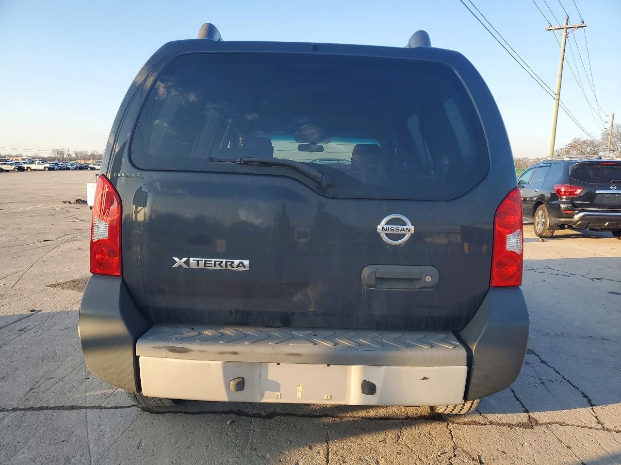 2011 Nissan Xterra X - Фото 6