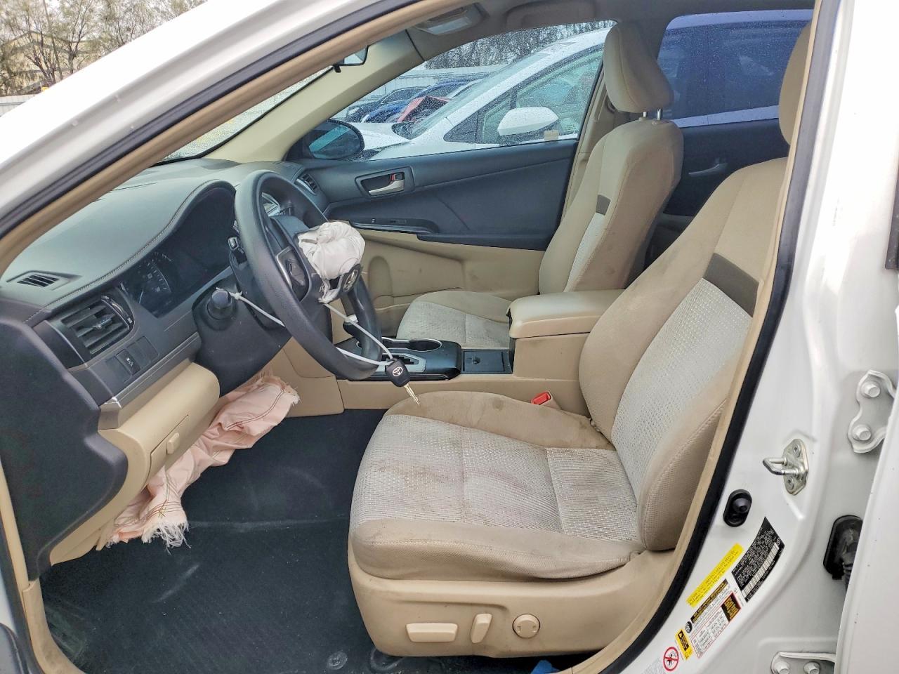 2012 Toyota Camry Le - Фото 7