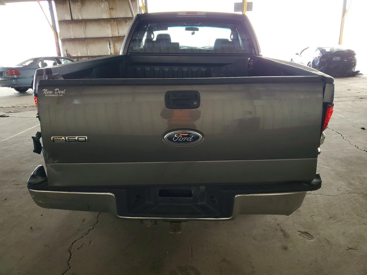2005 Ford F150 - Image 6