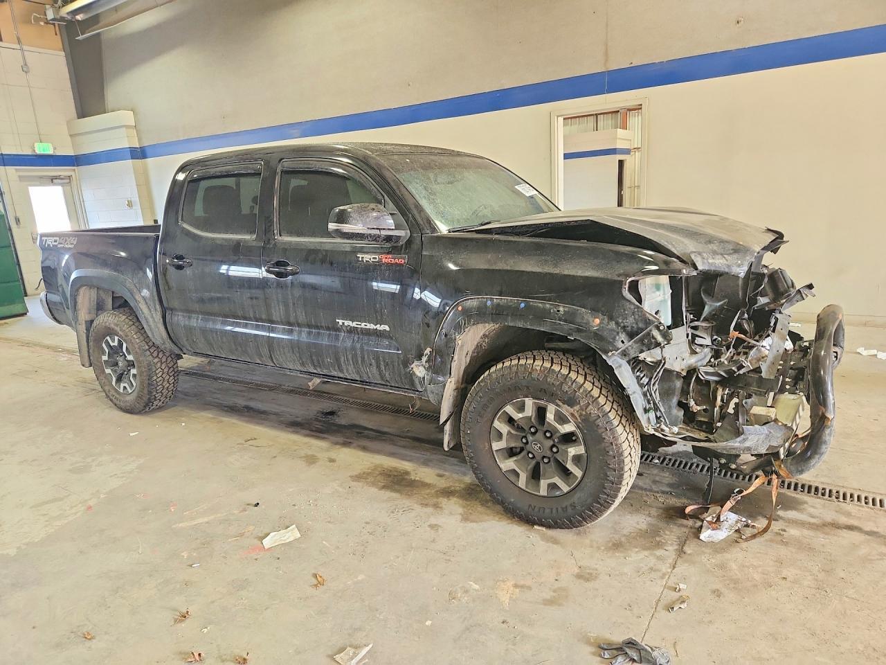 2016 Toyota Tacoma Double Cab - Фото 4