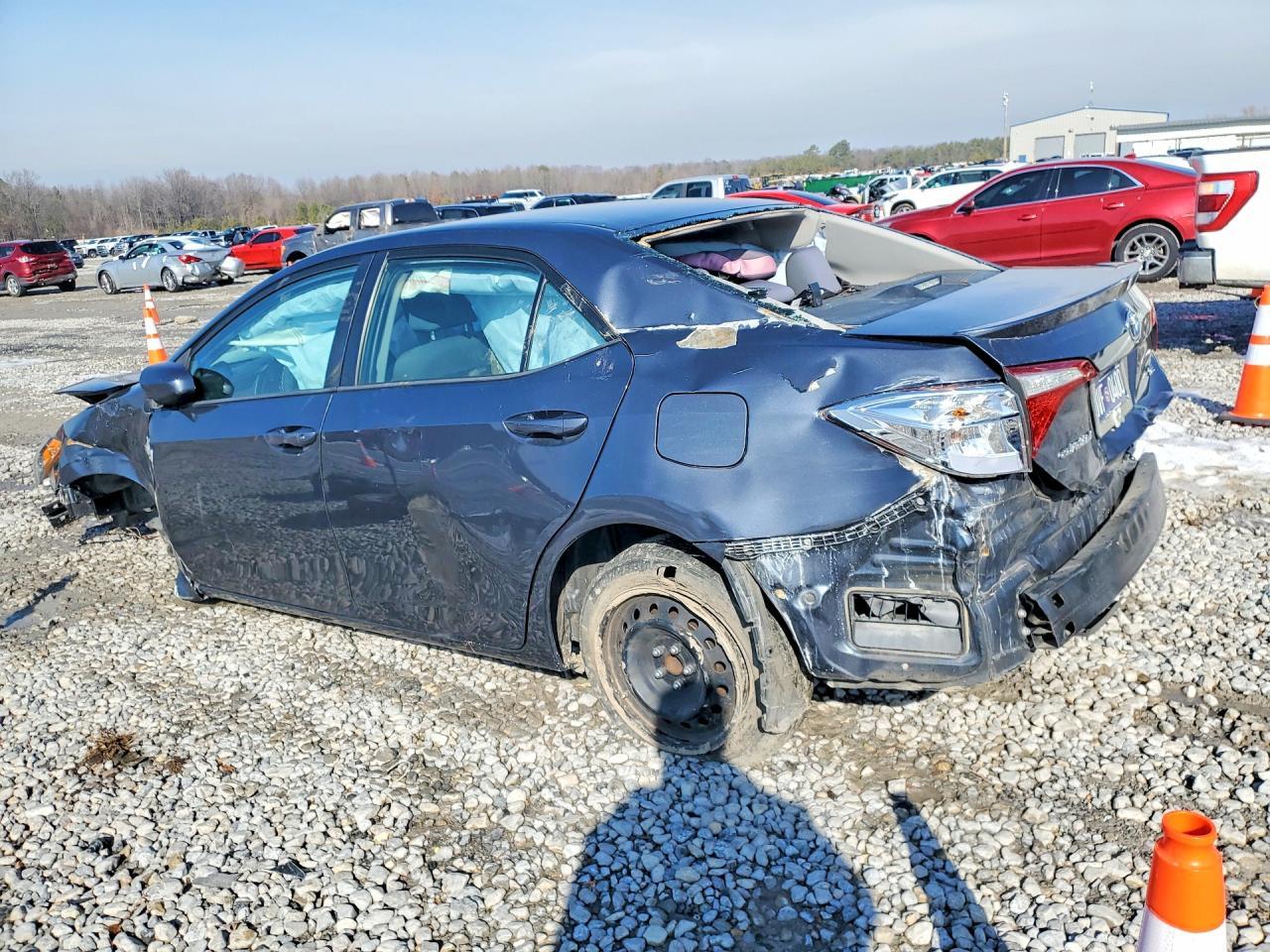 2018 Toyota Corolla L - Фото 2