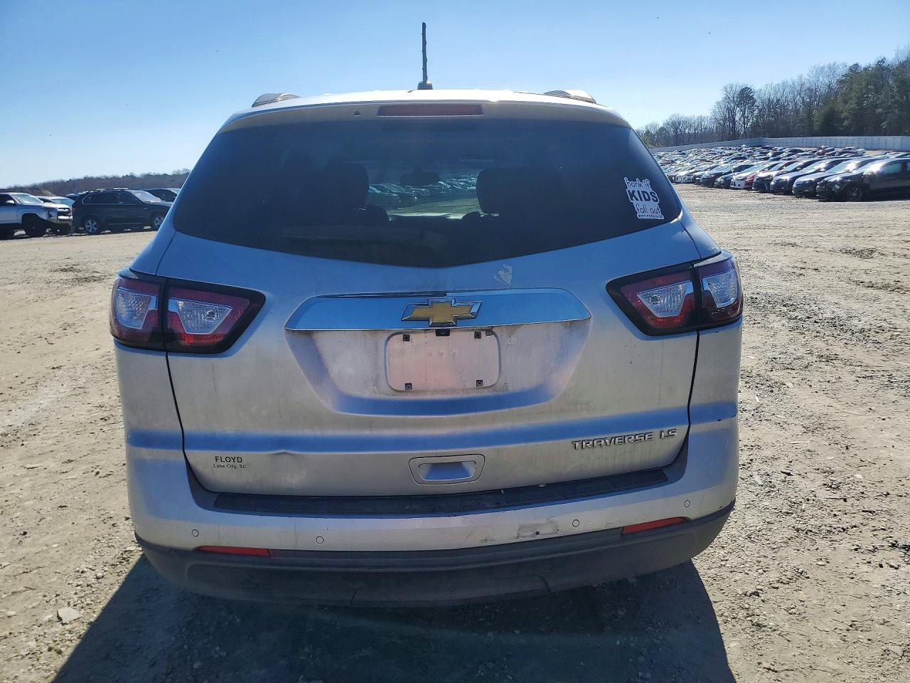 2015 Chevrolet Traverse Ls - Image 6