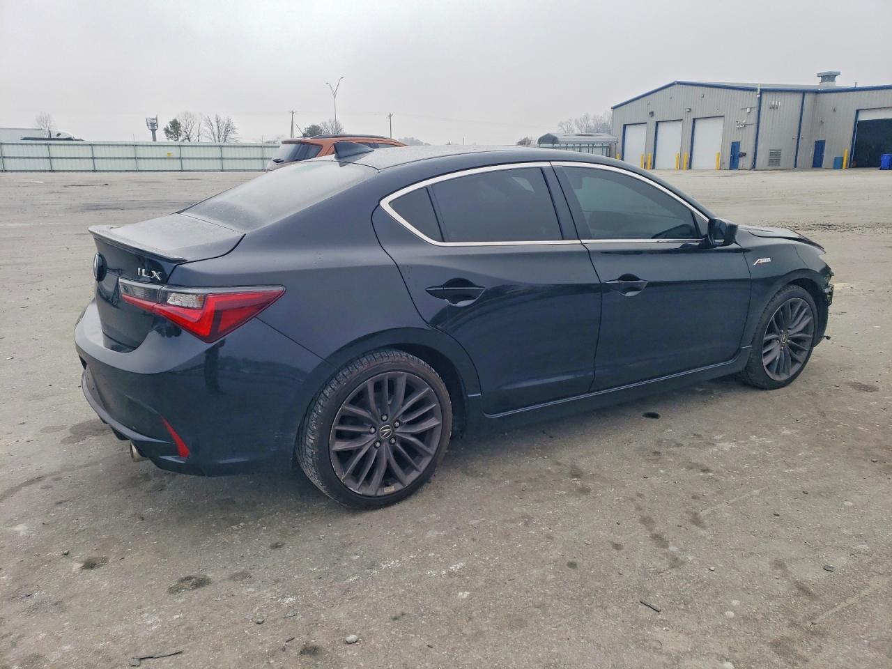 2019 Acura Ilx Premium A-Spec - Фото 3