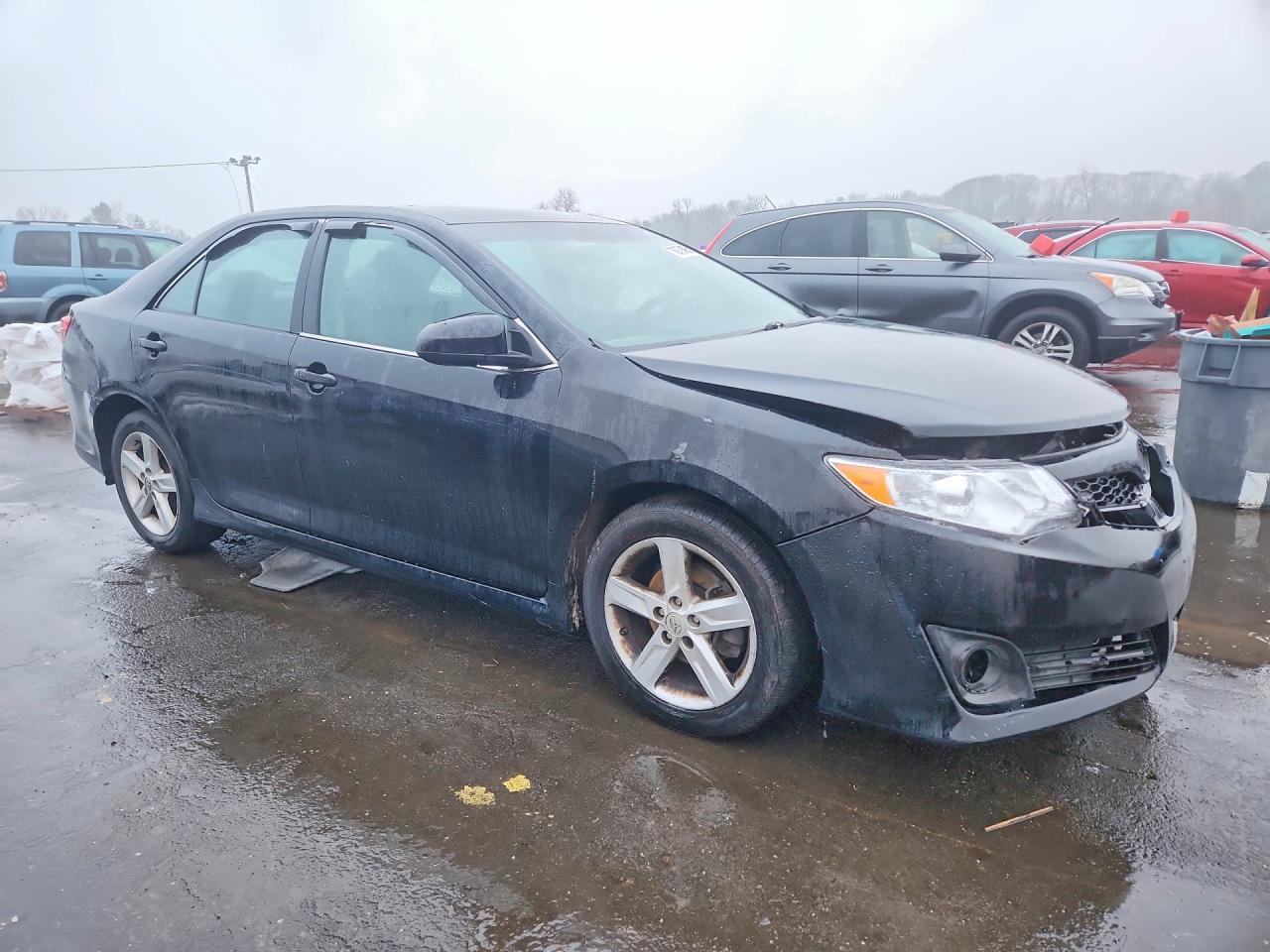 2014 Toyota Camry Se - Image 4