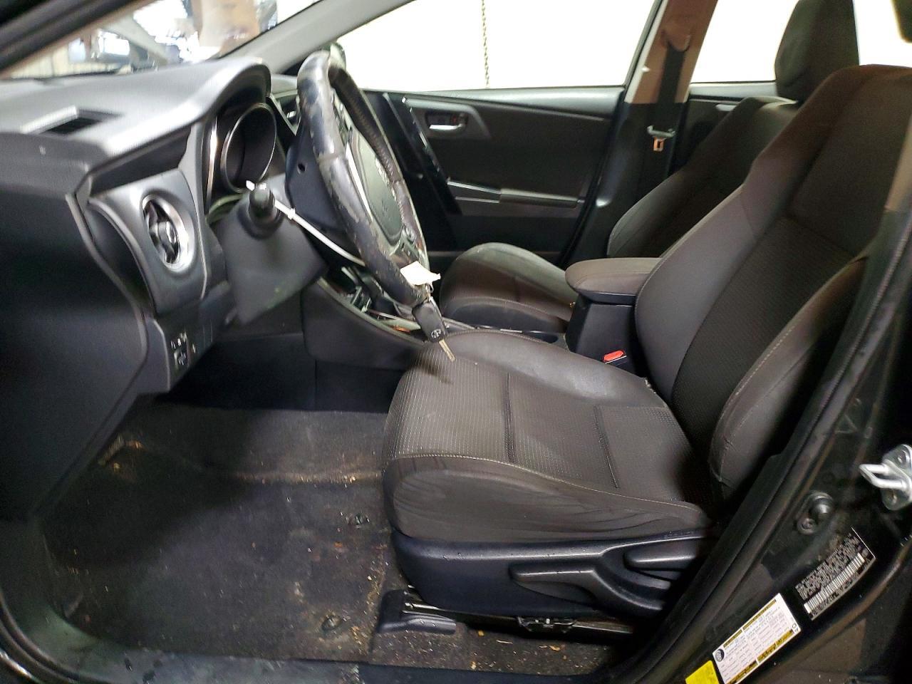 2017 Toyota Corolla Im Base - Фото 7