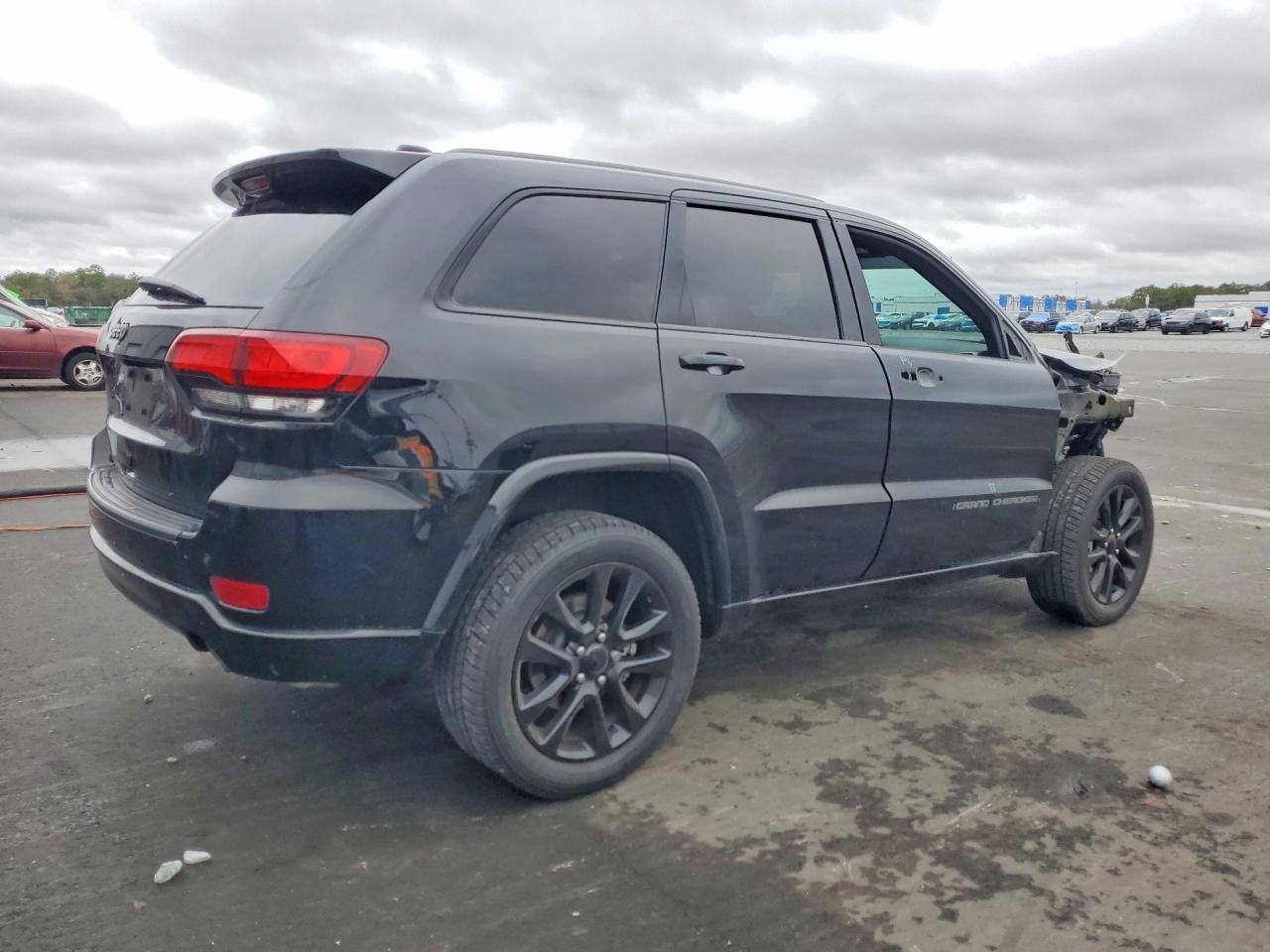 2021 Jeep Grand Cherokee Laredo - Фото 3